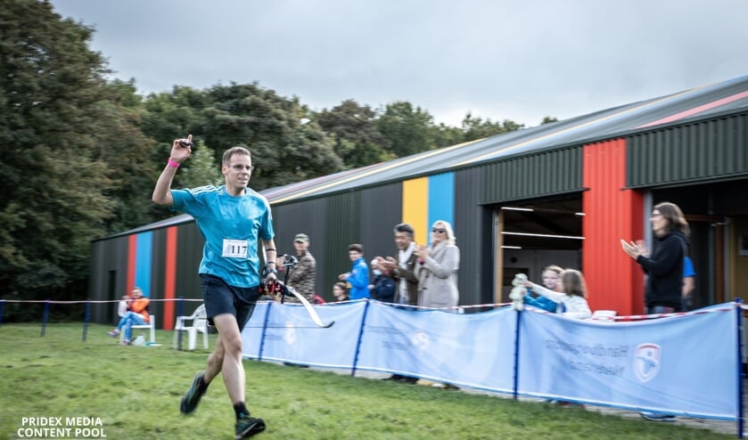 <p>Mark werd voor de eerste keer Nederlands Kampioen Run-archery.</p>