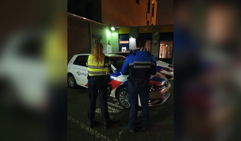 <p>Politie en handhaving samen aan het werk,</p>