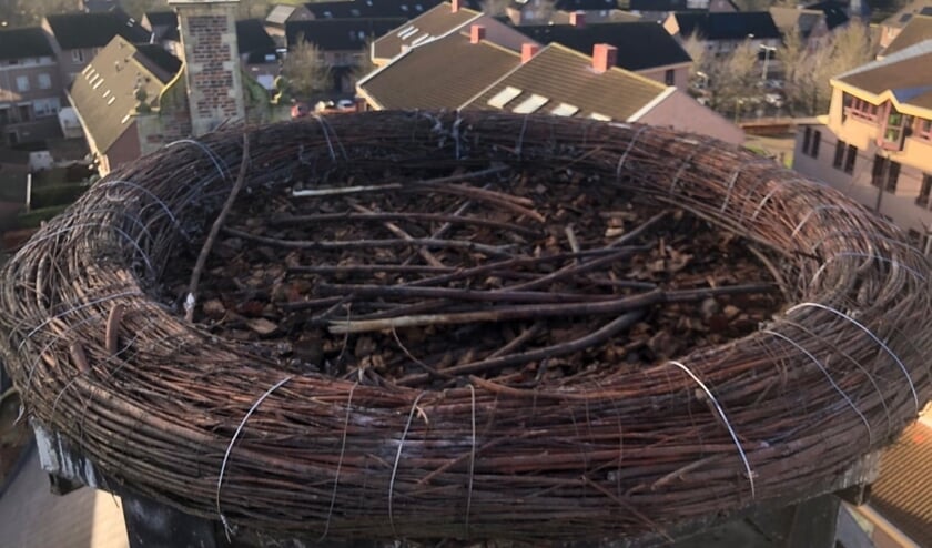 Het nest is weer volledig opgeknapt.