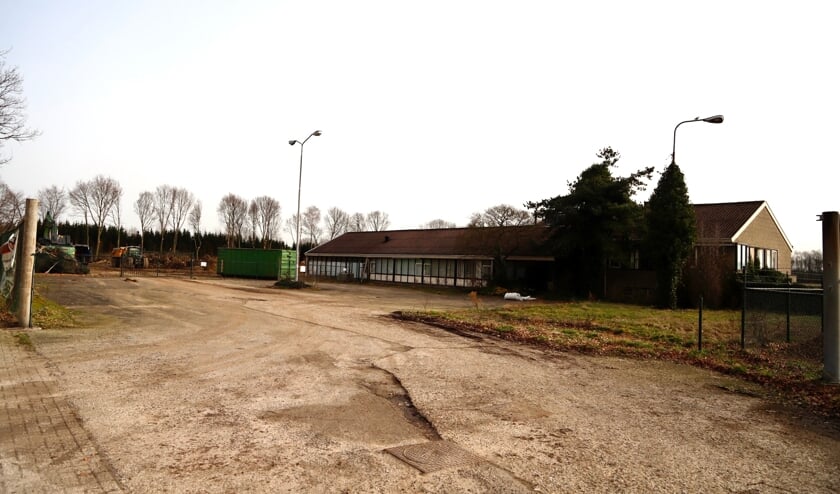 <p>Aan de Hapsebaan in Vianen komt mogelijk een groot zonnepark. (Foto: SK-Media)</p>