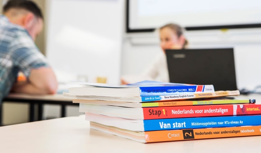 Leer Nederlands bij Volksuniversiteit Oss.