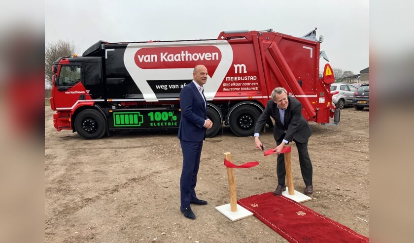 Wethouder Harry van Rooijen en Rob Meulendijks, directie Van Kaathoven.