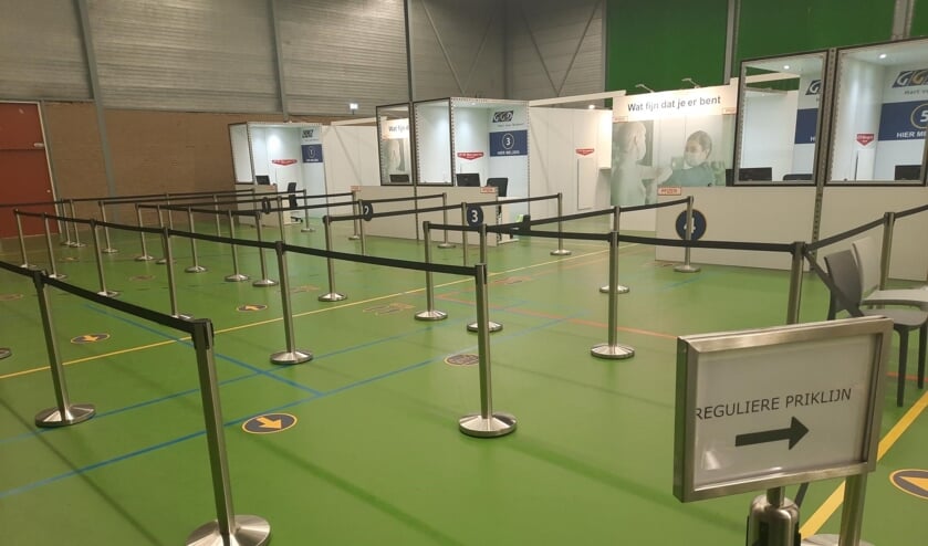 <p>Vaccineren in Sportcentrum Berghem.</p>