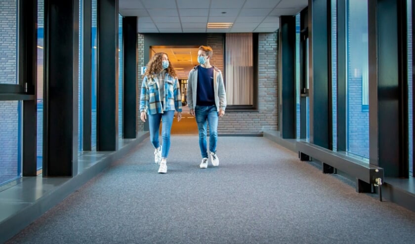 <p>.De Rooi Pannen is een scholengemeenschap op het gebied van handel & ondernemen, horeca, toerisme & recreatie, vormgeving en marketing & evenementen.</p>