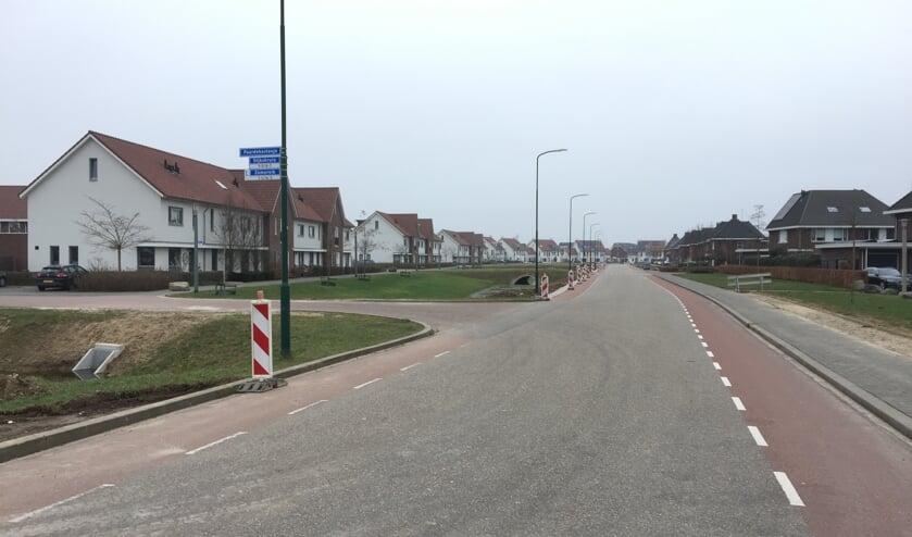 De Dijkskruin in Cuijk wordt, vanwege de vele hardrijders, opnieuw ingericht.