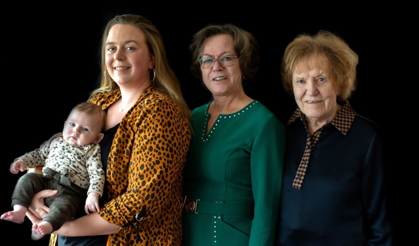 <p>De trotse familie.</p>