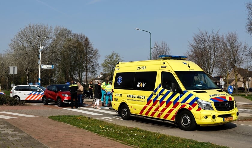 De vrouw kon zelf naar de ambulance lopen.