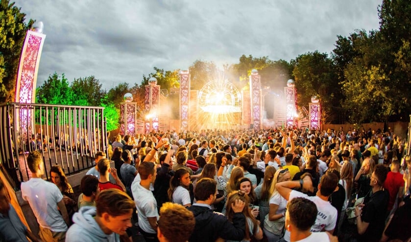 <p>LIVE AGAIN! Festival is een officieel Testen voor Toegang-evenement.</p>