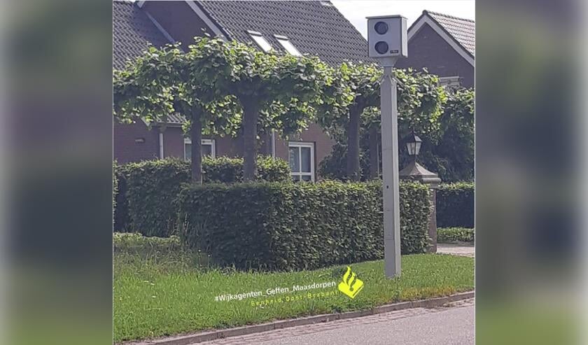Flitspaal in Lith. (Foto: wijkagenten Geffen-Maasdorpen)