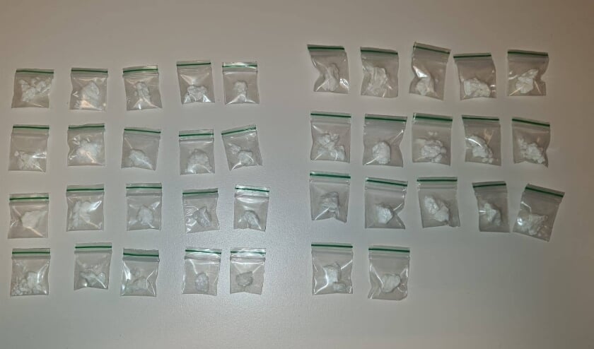 <p>Een deel van de buit. (Foto: politie Midden-Schieland)</p>