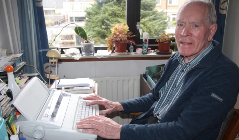 <p>De Bleiswijkse dichter schrijft nog op een elektrische schrijfmachine. Ze zijn alleen nog ‘tweedehands’ verkrijgbaar!</p>