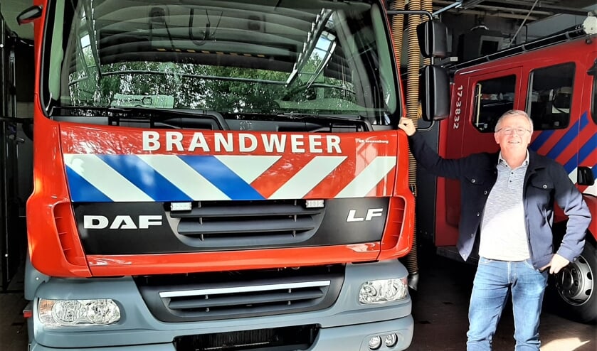 <p>Gerard Prinse mist door het thuiswerken de brandweer</p>