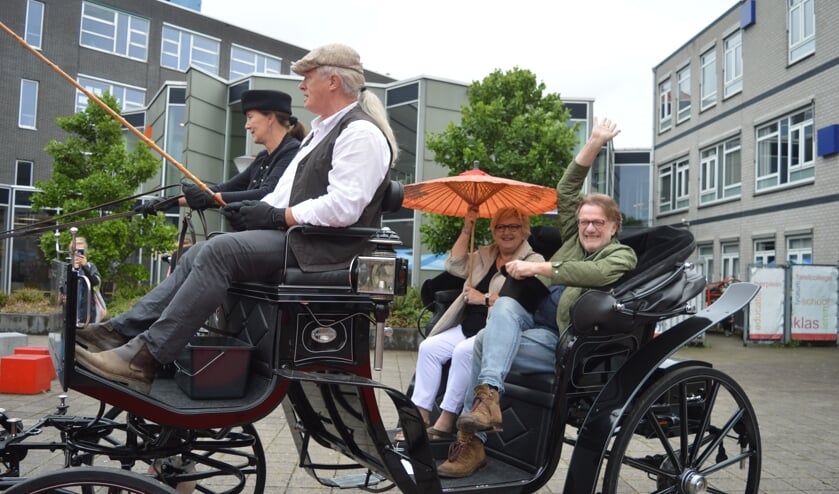 Jos Crezée werd op het schoolplein verrast met een koets