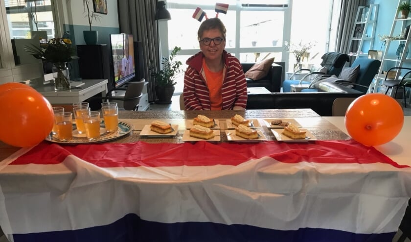 <p>Mylène Kootstra, bewoner van het wishhuis, genoot!</p>