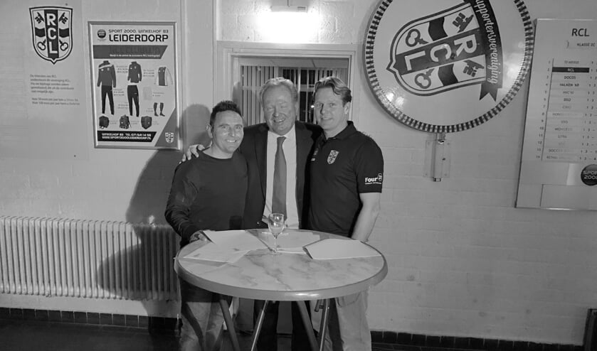 V.l.n.r. Henk Buijn, Kees van der Burg en Stefan Luykx. | Foto: René van Giezen