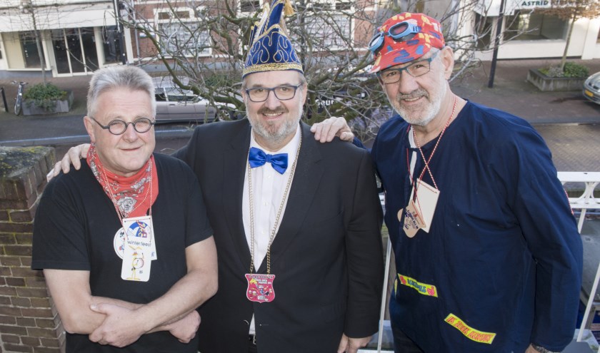 Frans Snaar, Theo van Werkhoven en Piet Turk (v.l.n.r.) zijn vrijwilligers bij het Winterfeest. | Foto: fbps/Peter Schipper