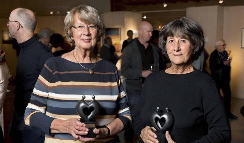 Winnaressen Magda de Groot (l) en Goke Leverland. | Foto: PR