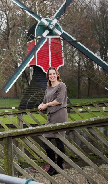 Agnes Kerckhoffs is de nieuwe Dorpsmarketeer Oegstgeest. | Foto WIl van Elk