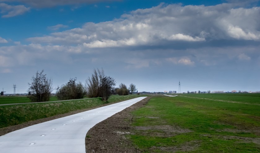 Het gloednieuwe fietspad aan de Ruigekade ligt tussen knooppunten 41 en 71. | Foto: J.P. Kranenburg