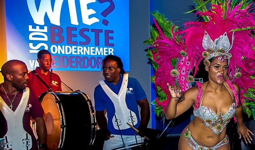 Exotische muziek en dans bij de kick-off van de Leiderdorpse Ondernemersprijs 2018.