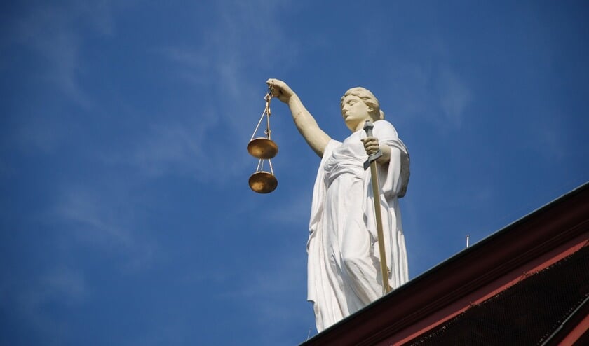 <p>De rechter doet over twee weken uitspraak in de zaak tegen een 26-jarige Lisser die verdachte is in een steekpartij.</p>