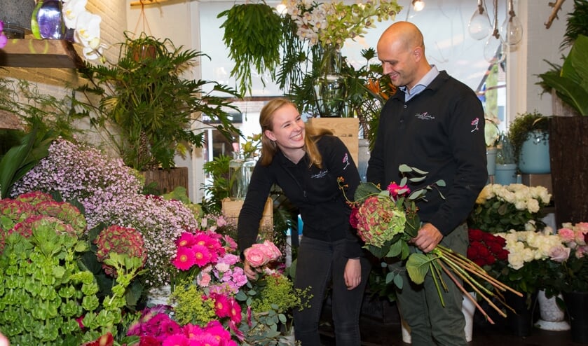 Vakbekwaam medewerker bloem-, groen en styling.