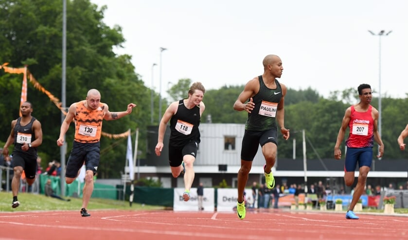 De sportverenigingen die op Ter Specke spelen, hoeven geen huur te betalen over de maanden maart tot en met juni van dit jaar.