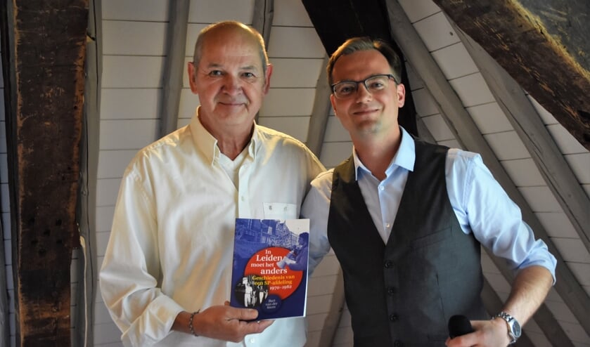 Voormalig fractievoorzitter Jan Marijnissen en Bart van der Steen. | Foto's: Emile van Aelst.