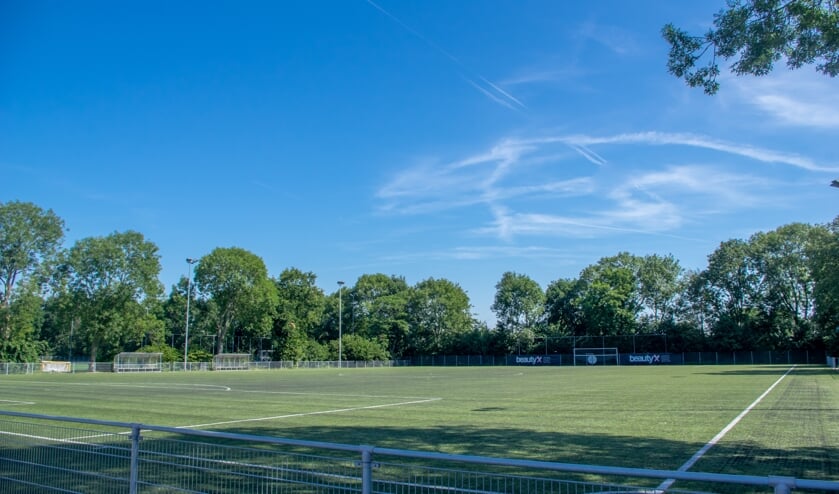 De Leiderdorpse sportvelden blijven de komende weken leeg.