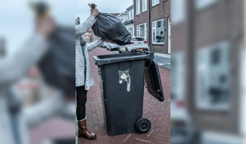 <p>Het is de bedoeling dat de hoeveelheid restafval die in de grijze bak verdwijnt afneemt tot 100 kilo per persoon per jaar.</p>