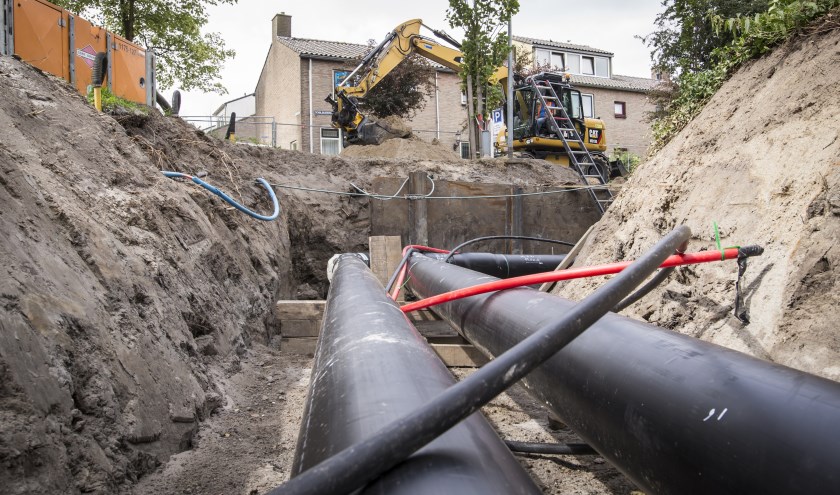 Buizen voor een warmtenet nemen flink wat plek in. | Foto: Bertil van Beek/Duurzaam Bouwloket
