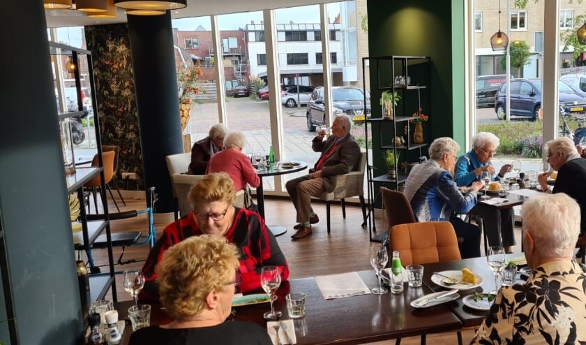 Dineren op anderhalve meter zorgt niet voor minder gezelligheid. | Foto: pr.
