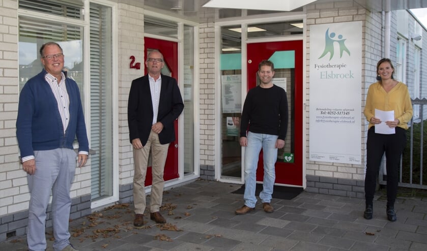 <p>Het bestuur van wijksamenwerkingsverband Hillegom, v.l.n.r. Edwin Wallaart, Hans Walstra, Joost Ruigrok en Merel van der Kleij. Foto: Yvonne Fotografie.</p>