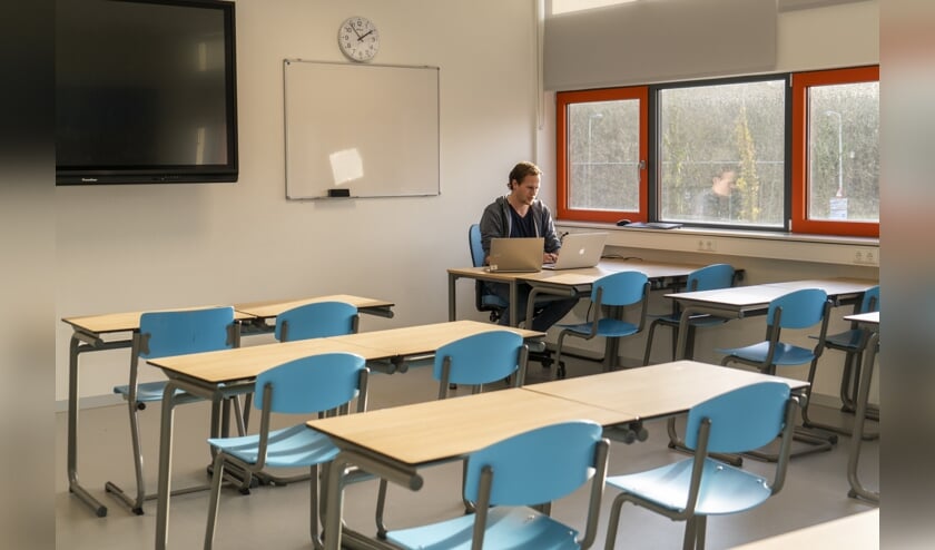 klas onderwijs covid leeg les afstand