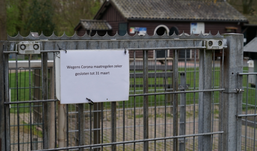 De hekken van de kinderboerderij blijven voorlopig dicht.