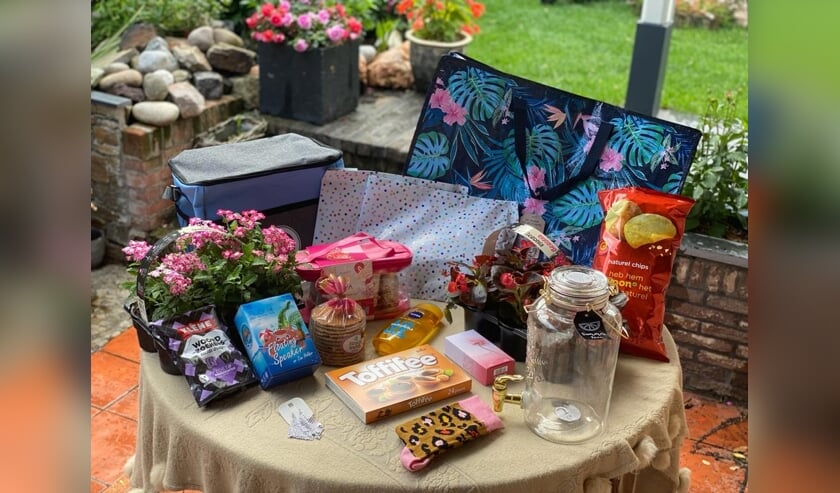 Present Bollenstreek is enthousiast over de hoeveelheid Zomerpakketten waarmee ze gezinnen blij hebben kunnen maken.