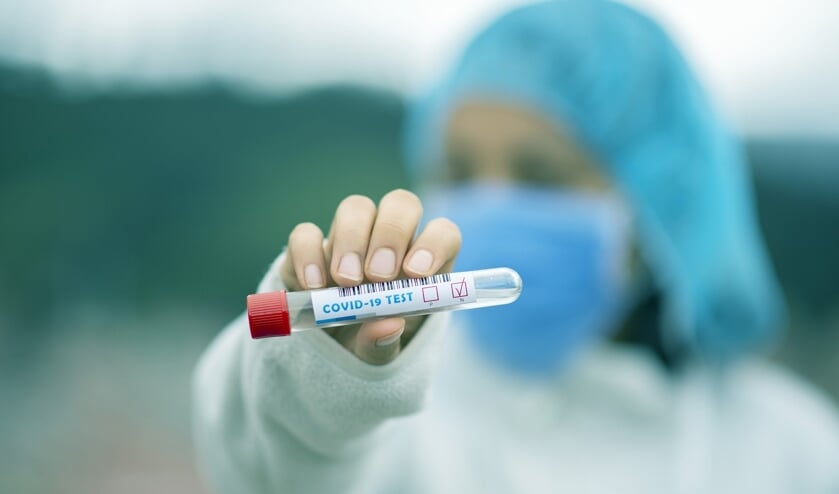 Er is een reden waarom de GGD geen mensen test zonder coronagerelateerde klachten. Toch kun je dan besmet zijn.