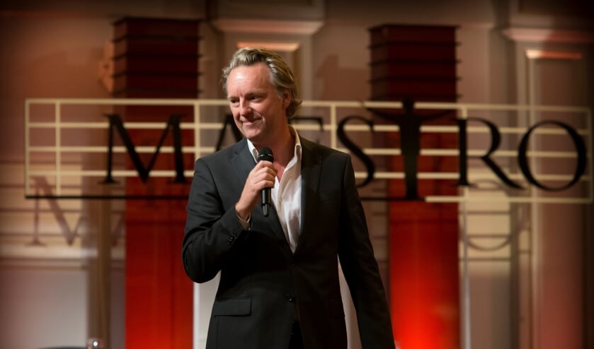 Tv producent Taco Zimmerman op de set bij ´zijn´ Maestro.