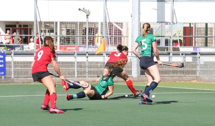 MHC Voorhout ging hard onderuit tegen Scoop.