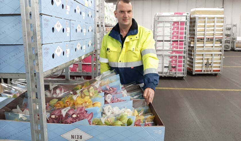 <p>Mark van Niel, Royal FloraHolland veilingmeester Naaldwijk.</p>