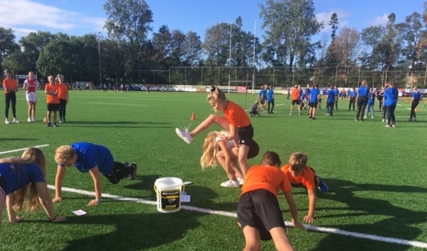 Samenwerken stond centraal op de sportochtend. | Foto; PR