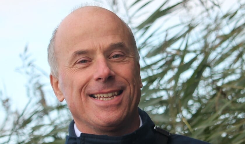 <p>Pastor P. Owel</p>