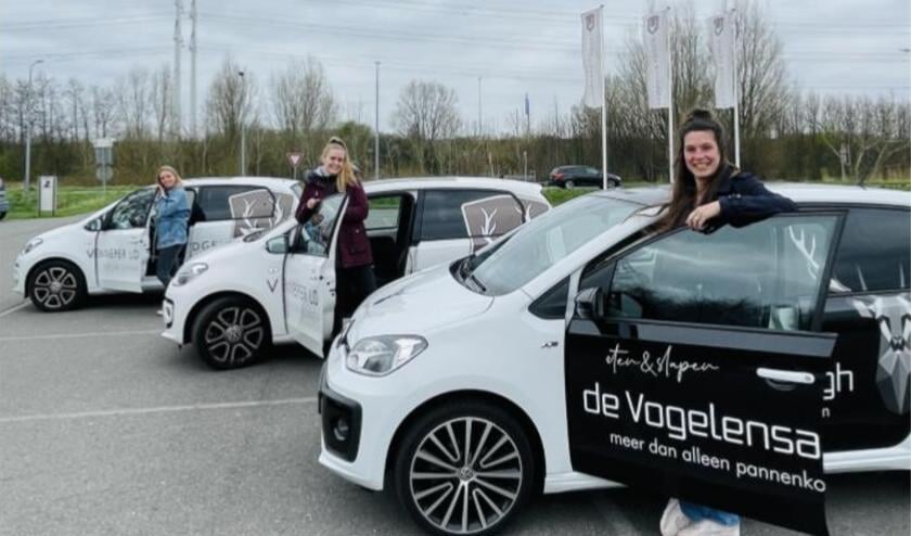 <p>Deelnemers komen bij vijf locaties van Lowietje in de regio tijdens de rally. | Foto: pr</p>