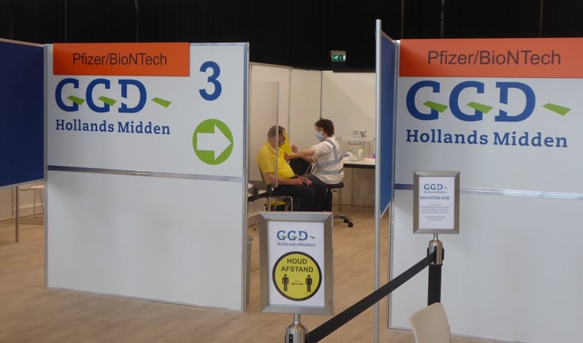 <p>De eerste dag op priklocatie Leeuwenhorst begon met een bijzonder grote schok. </p>